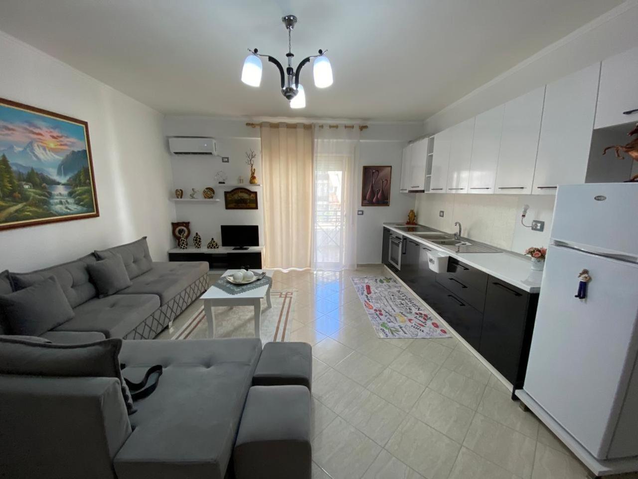 Liam Apartments Vlorë Εξωτερικό φωτογραφία